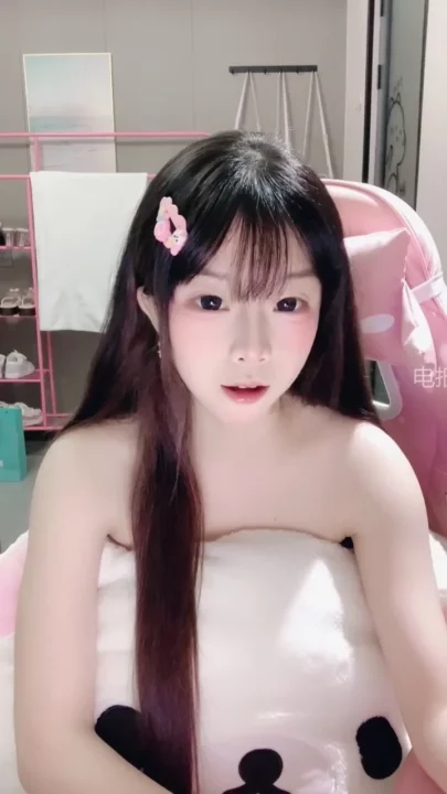 Screenshot 35 from Vivi’s Uncensored Solo Session — Asian Amateur POV Dildo Play on Vibrant Gaming Chair