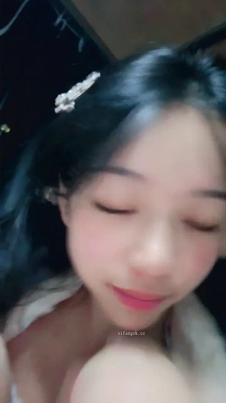 Play video: Dorm Room Solo Session — Petite Asian Newcomer Tangtangye in Lingerie