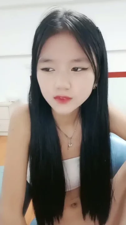 Screenshot 17 from FC2-PPV Livestream: Petite Asian Selfie Debut with Face Shown — Natural Small Tits