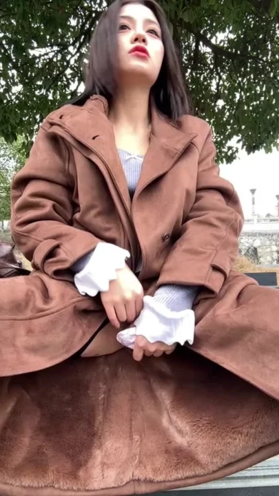 Screenshot 11 from Public Park Toy Creampie with Asian Amateur — Rough Outdoor Session — 125202