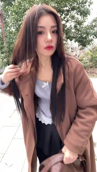 Screenshot 12 from Public Park Toy Creampie with Asian Amateur — Rough Outdoor Session — 125202