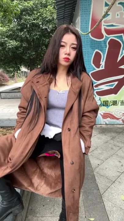 Screenshot 1 from Public Park Toy Creampie with Asian Amateur — Rough Outdoor Session — 125202