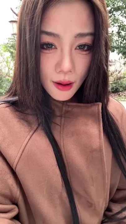 Screenshot 6 from Public Park Toy Creampie with Asian Amateur — Rough Outdoor Session — 125202