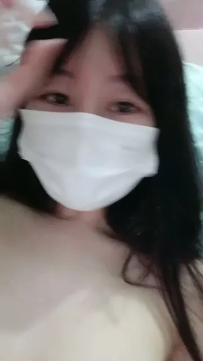 Screenshot 7 from Petite Japanese Amateur POV — Shaved Pussy Masturbation with Face Mask