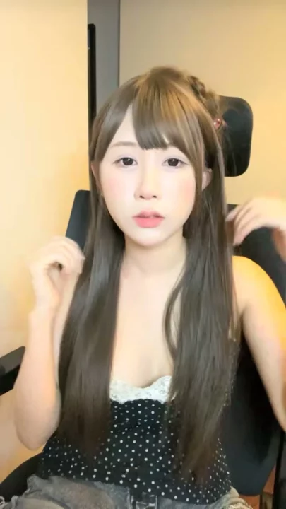 Screenshot 5 from Self-Shot Asian Solo — Black Polka-Dot Lingerie Vibes on Office Chair