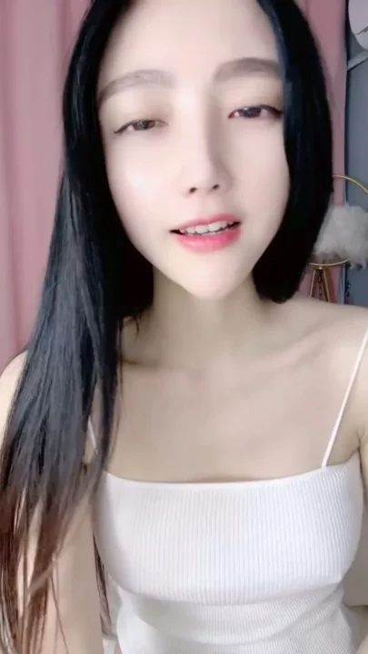 Petite Asian Solo Masturbation — Lingerie Tease with Full Face Reveal のスクリーンショット 4