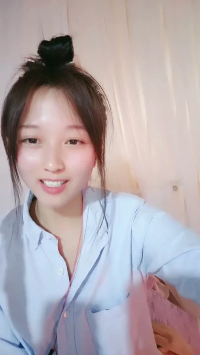 Screenshot 5 from Self-Shot Tease by Ranxi — Asian Amateur Solo in Lingerie and Topless Pose