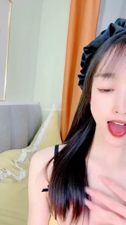 Screenshot 10 from Self-Shot Tease: Xixi Flaunts Yellow Lingerie in Asian Amateur Solo