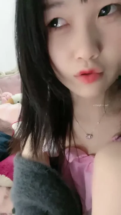 Screenshot 3 from Yuyu’s Solo Tease — Pink Lingerie & Cozy Cardigan in Bedroom Self-Shoot