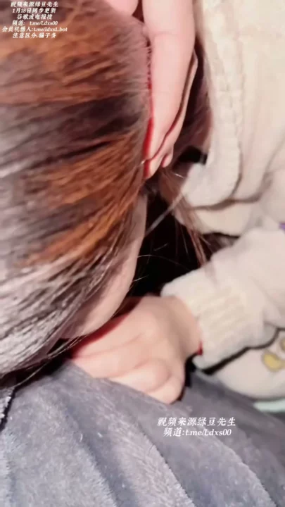 Petite Asian Escort POV — Hospital Visit Leads to Intense Blowjob and Facial のスクリーンショット 2