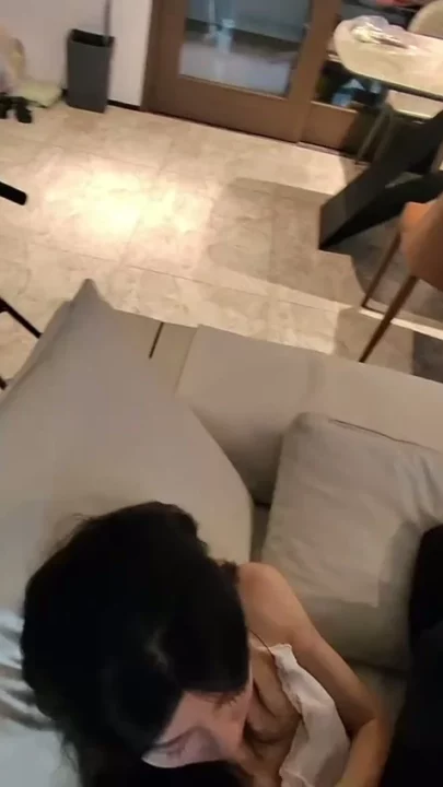 Screenshot 11 from Shanshan’s Sultry Livestream Debut — Asian Beauty Rocks Black Halter