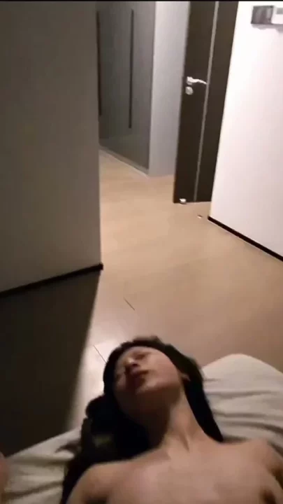Screenshot 18 from Shanshan’s Sultry Livestream Debut — Asian Beauty Rocks Black Halter