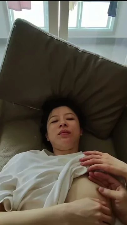 Screenshot 35 from Shanshan’s Sultry Livestream Debut — Asian Beauty Rocks Black Halter