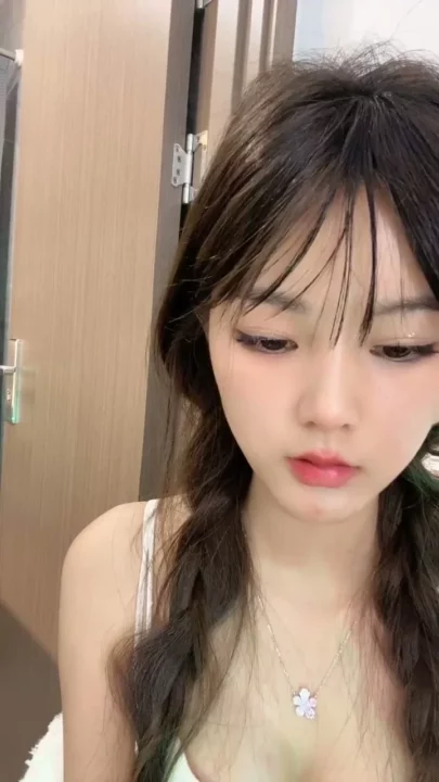 Screenshot 5 from Twin-Braided Asian Amateur Teases Viewers in White Lace — Live Cam Show #122357