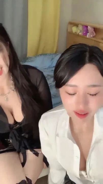 Screenshot 4 from Twin Cat-Ear Models in Lingerie — Asian Lesbian Livestream POV with Light Toy Tease