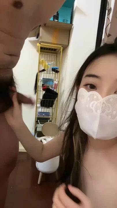 Screenshot 13 from Lu Lu’s Uncensored Face Reveal — Petite Asian Tease Fingers Herself on Livestream