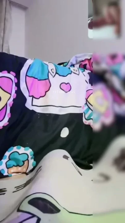 メンメンの無修正ライブストリーム — メイドコスプレでの濡れたおまんこプレイ のスクリーンショット 9
