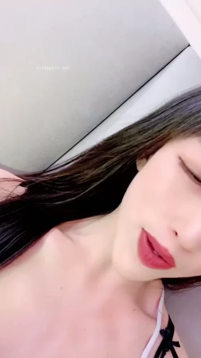Screenshot 6 from Japanese Cam Girl Teases Wet Pussy in Uncensored Livestream