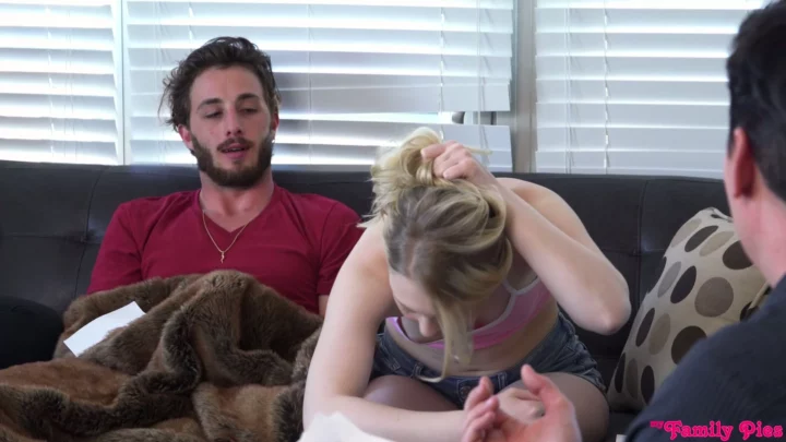 Screenshot 11 from Latina and Blonde European Threesome — Wild Lesbian Action with Double Penetration