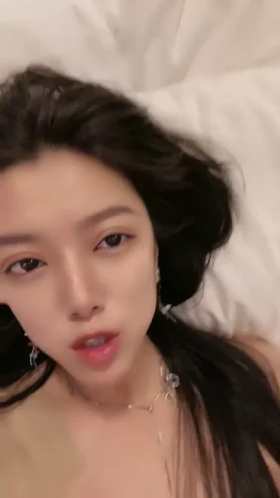 Feifei’s Raw FC2 POV — Petite Asian in Lingerie with Full Face & Creampie のスクリーンショット 12