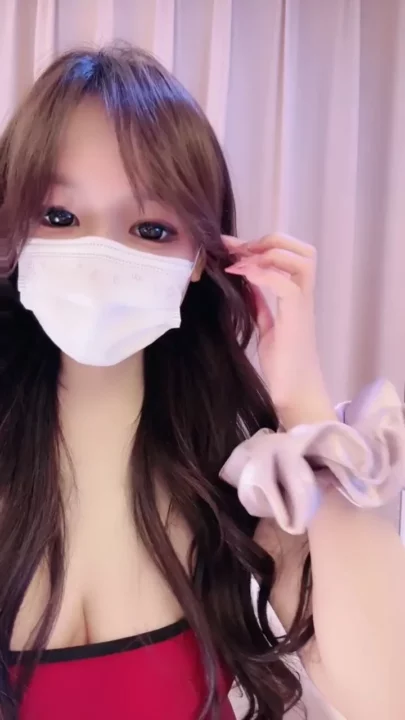 Screenshot 9 from Intimate FC2 PPV Solo — Petite Asian Amateur Reveals Face While Toying in Lingerie
