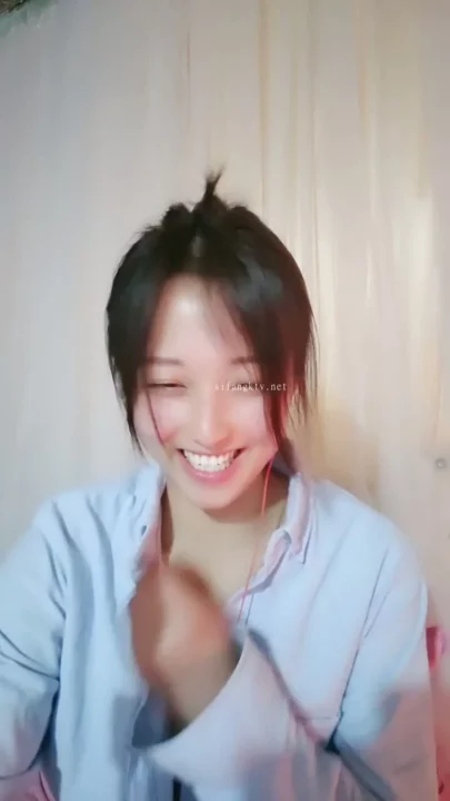 FC2 PPV Solo Masturbation — Petite Asian Squirting with Dildo in Bedroom [FC2-PPV]