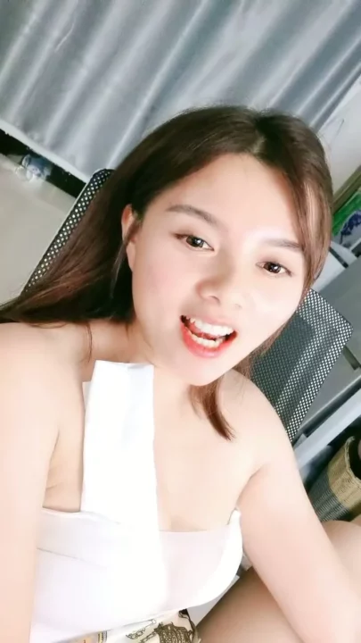 Screenshot 15 from Tingting’s Sensual FC2 Session — White Lingerie & Toy Play for Amateur Fans