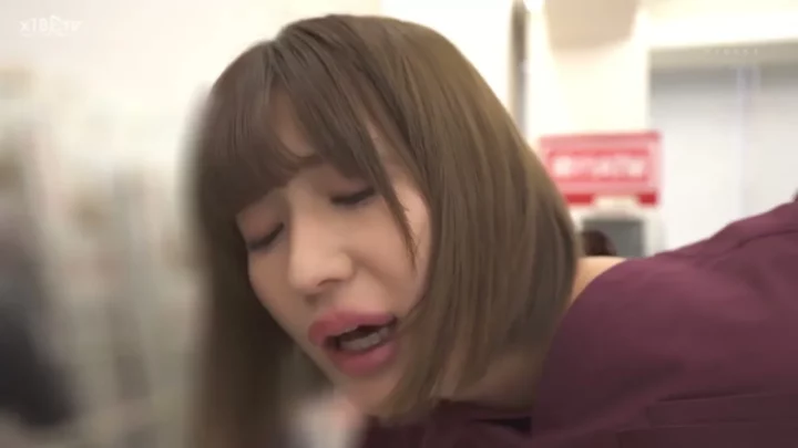 FC2-PPV-XXXXXXX - 裸の挑発 & クレイミーなペティートスクールガールのバックルームPOV のスクリーンショット 14