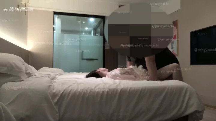 Screenshot 13 from Petite Asian Starlet in Hotel Scene — Full-Face Japanese Creampie POV