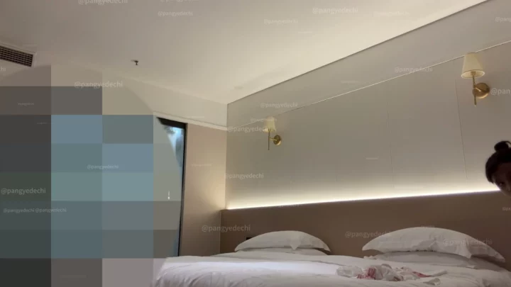 Screenshot 5 from Petite Asian Starlet in Hotel Scene — Full-Face Japanese Creampie POV