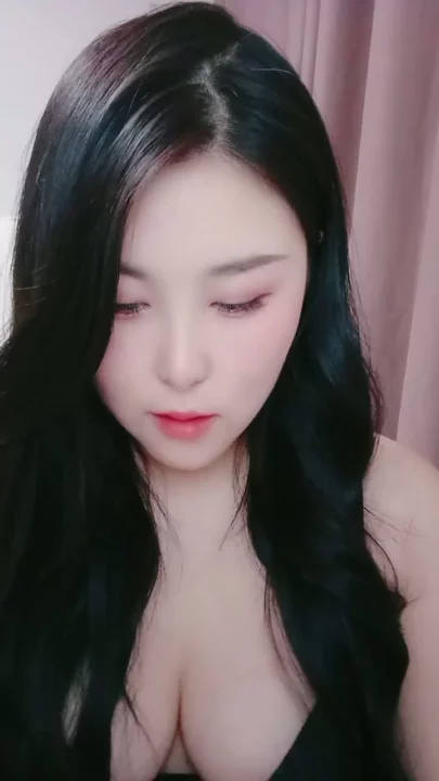 Screenshot 7 from Black Lace Lingerie — Petite Japanese Beauty in Intimate POV Masturbation