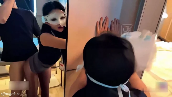 Uncensored Japanese POV — Slender Starlet in Lace Dominates Hotel Encounter のスクリーンショット 9