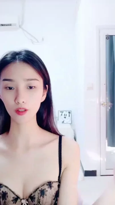 Natural B-Cup Japanese Solo in Sheer Black Lace — Intimate Lingerie Tease のスクリーンショット 12