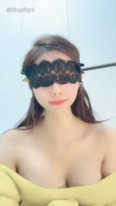Screenshot 2 from Blindfolded Japanese Beauty Solo Play — Leaked Self-Touch Session Revealed
