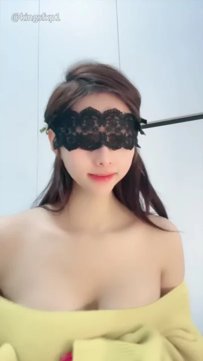 Screenshot 4 from Blindfolded Japanese Beauty Solo Play — Leaked Self-Touch Session Revealed
