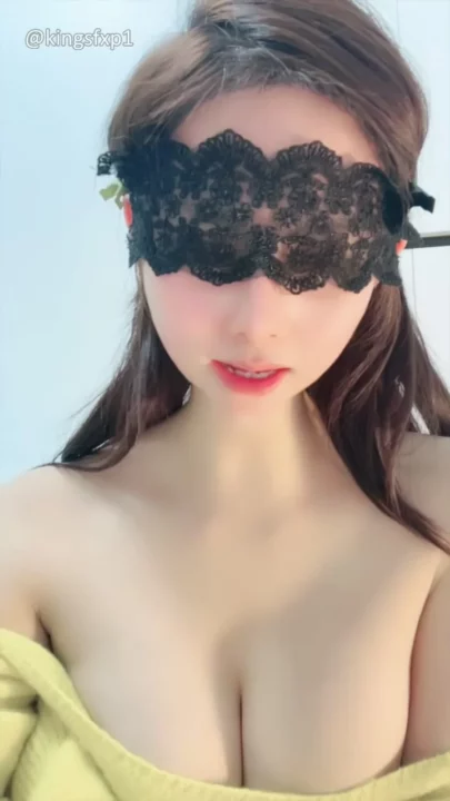 Screenshot 9 from Blindfolded Japanese Beauty Solo Play — Leaked Self-Touch Session Revealed