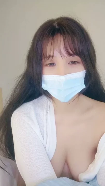 Screenshot 32 from Masked Japanese Amateur Anan — Petite Solo Play in Censored Self-Recording