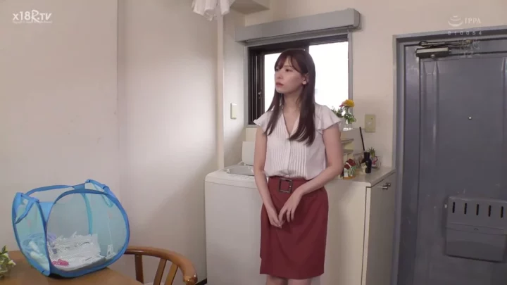 Screenshot 2 from Uncensored Amateur POV: Real Japanese Wife Cheating with Creampie Climax