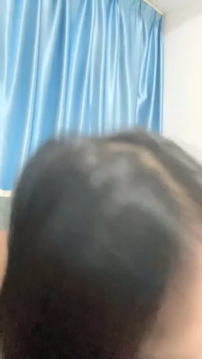 Exclusive Leaked Footage: Asian Petite Solo Session in Blue-Tiled Bathroom のスクリーンショット 38