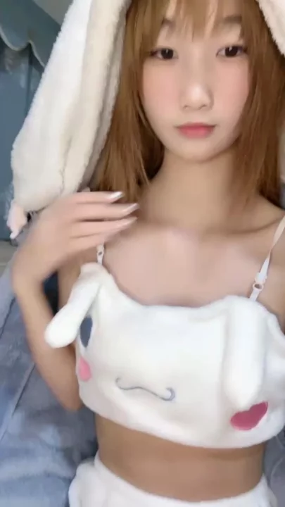 Screenshot 5 from Uncensored Asian Bunny Lingerie POV — Petite Amateur Creampie in Bed