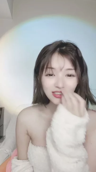 Screenshot 11 from JAV-Style Lingerie Showcase — Petite Asian Solo Tease with Full Face Reveal