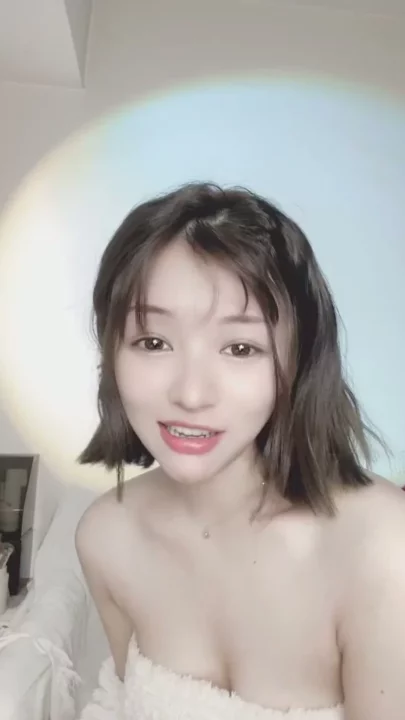 Screenshot 16 from JAV-Style Lingerie Showcase — Petite Asian Solo Tease with Full Face Reveal