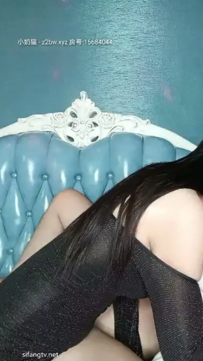 Petite Asian in Stockings — Uncensored POV Creampie with Mature Beauty のスクリーンショット 5
