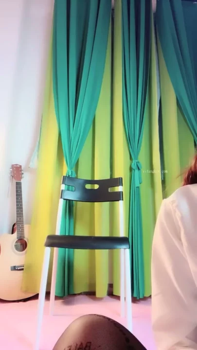 Screenshot 3 from Real Amateur POV: Masked Petite Asian Teases with Toys & Hidden Partner [FC2-PPV-491670]