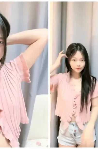 Petite Asian Solo Toy Play — Intimate POV Masturbation in Lingerie のスクリーンショット 17