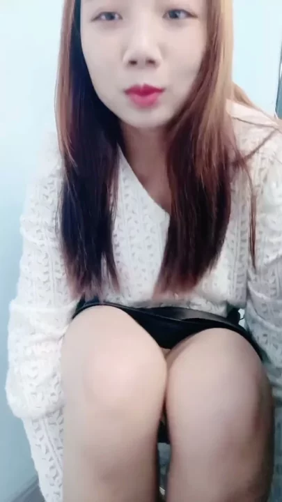 Screenshot 2 from Skinny Asian Beauty Takes Creampie and Facial — Raw POV Scene