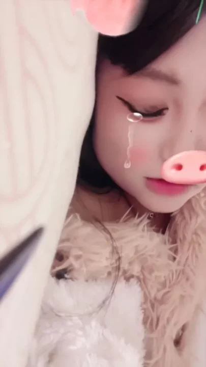 Screenshot 2 from Petite Japanese Beauty in Fur-Lined Lingerie — Intimate POV Masturbation