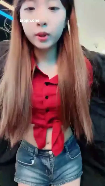 Screenshot 3 from Yuzu’s Self-Shot Japanese POV — Playful Billiards to Teasing Car Ride Moments
