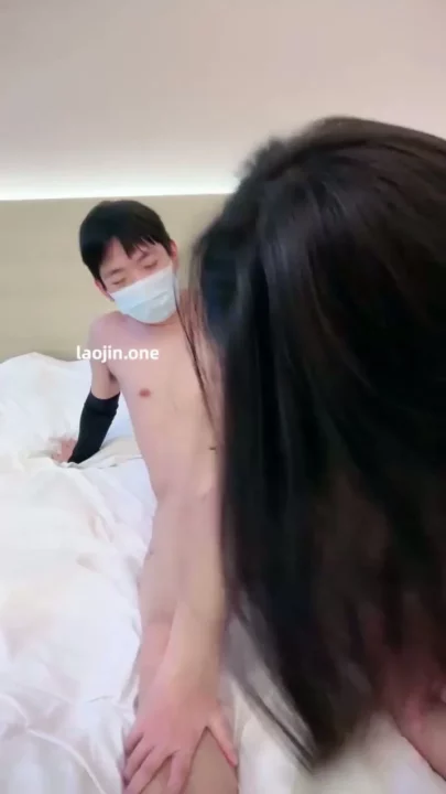 Zhou Xiaolin Takes Rough POV Creampie in Hotel — Raw Amateur Action [Laojin.One] のスクリーンショット 9