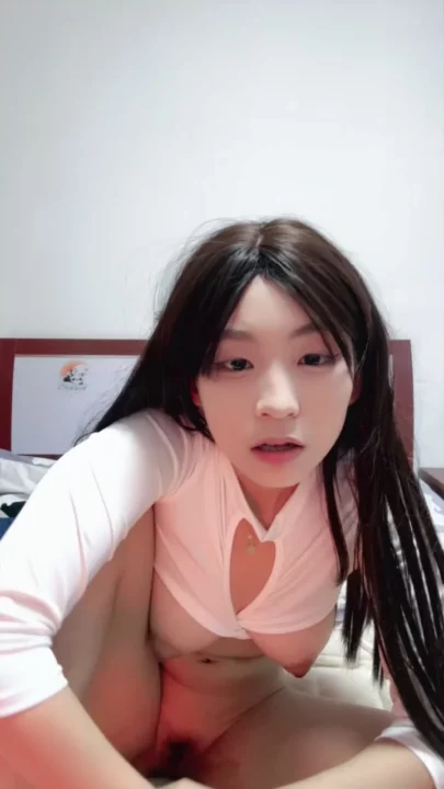 Screenshot 16 from Uncensored East Asian Amateur — POV Creampie Session with Full Face Reveal